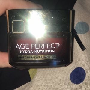 L’Oréal Paris Age Perfect Hydra-Nutrition GoldBalm